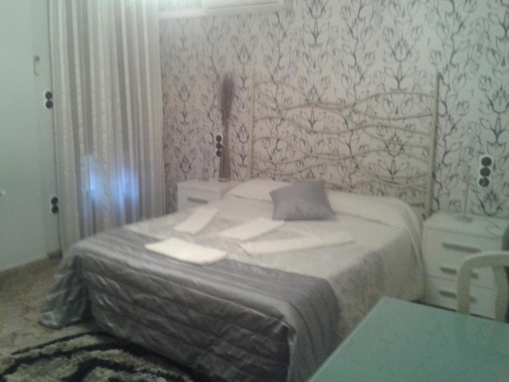 Hostal Texas 2 Fuentes de Ebro 外观 照片